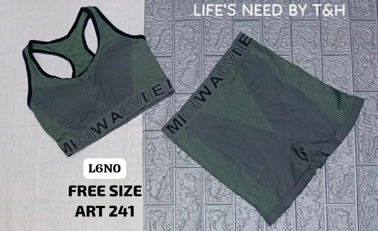 Premium Sports Bra & Boxer Set – Free Size Comfort Fit - Image 4