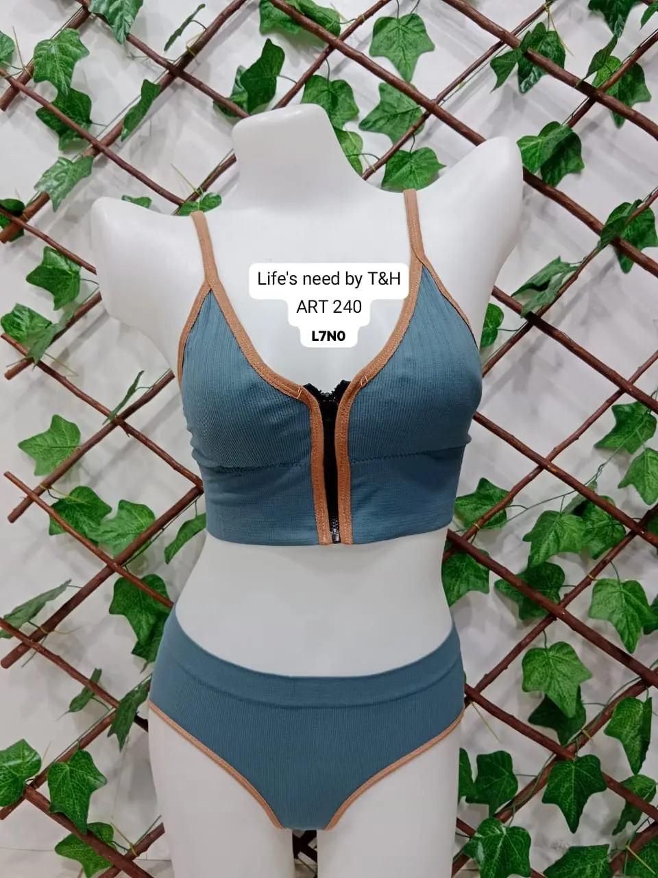 Women's Sports Zipper Bra & Underwear Set